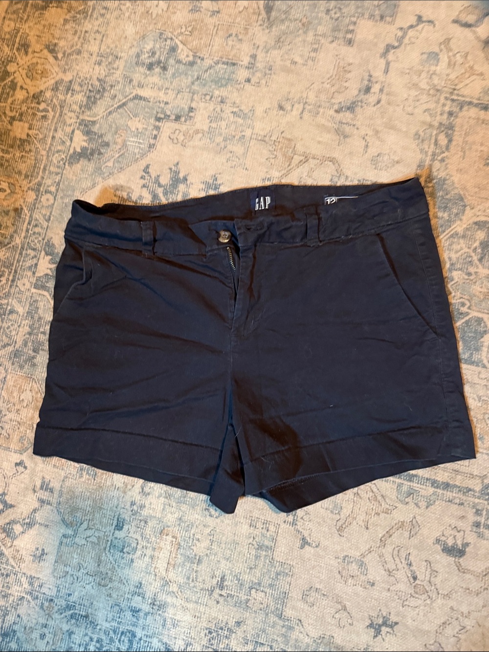 GAP Women’s Black Cotton Blend Bermuda Shorts